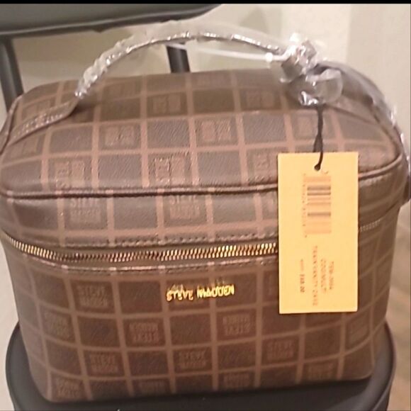 Steve Madden Block Logo Vanity Cosmetic Case w/Detachable mirror- Cognac - Picture 8 of 11